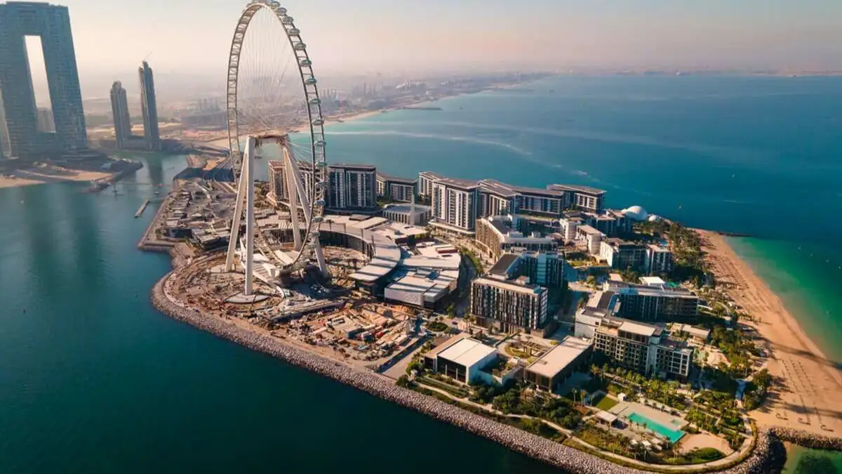 بلوواترز دبی؛ جزیره‌ای لوکس با چشم‌انداز خیره‌کننده Ain Dubai