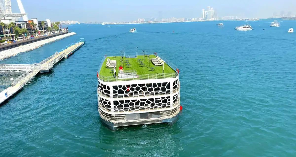 کشتی تفریحی ارکید مارینای دبی