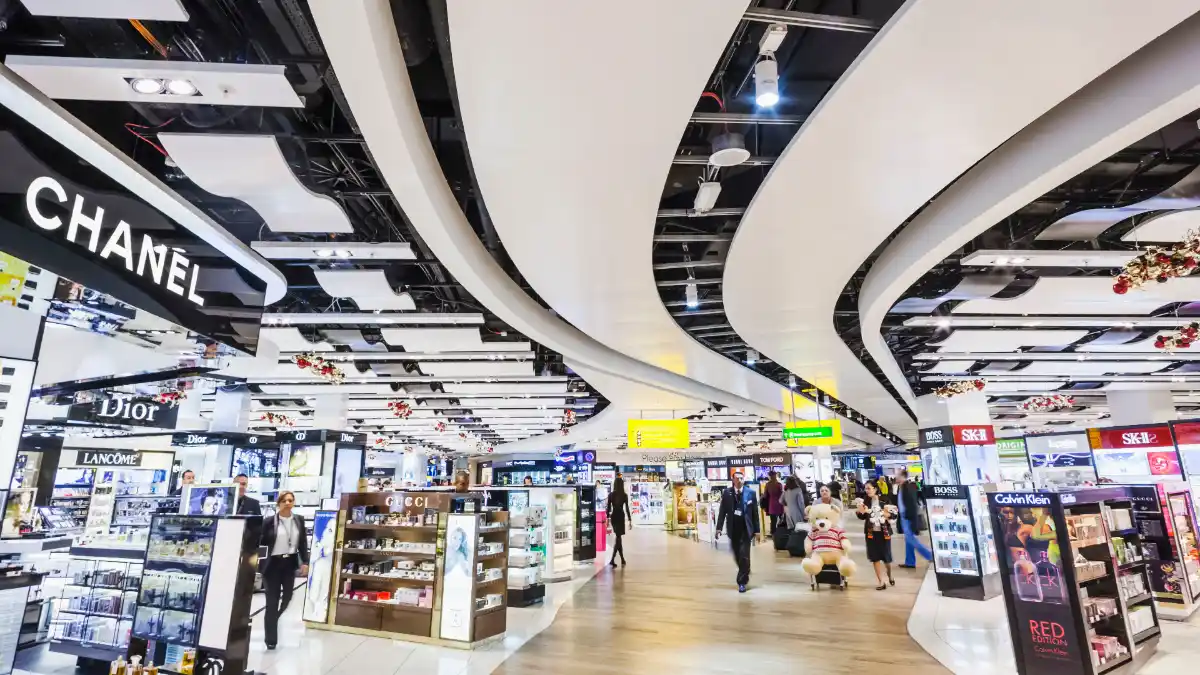 فری شاپ فرودگاه دبی؛ خرید لوکس بدون مالیات قبل از پرواز