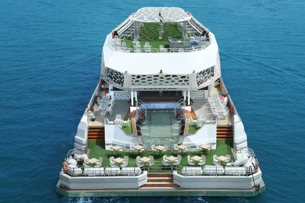 موقعیت و مسیر حرکت کشتی لوتوس