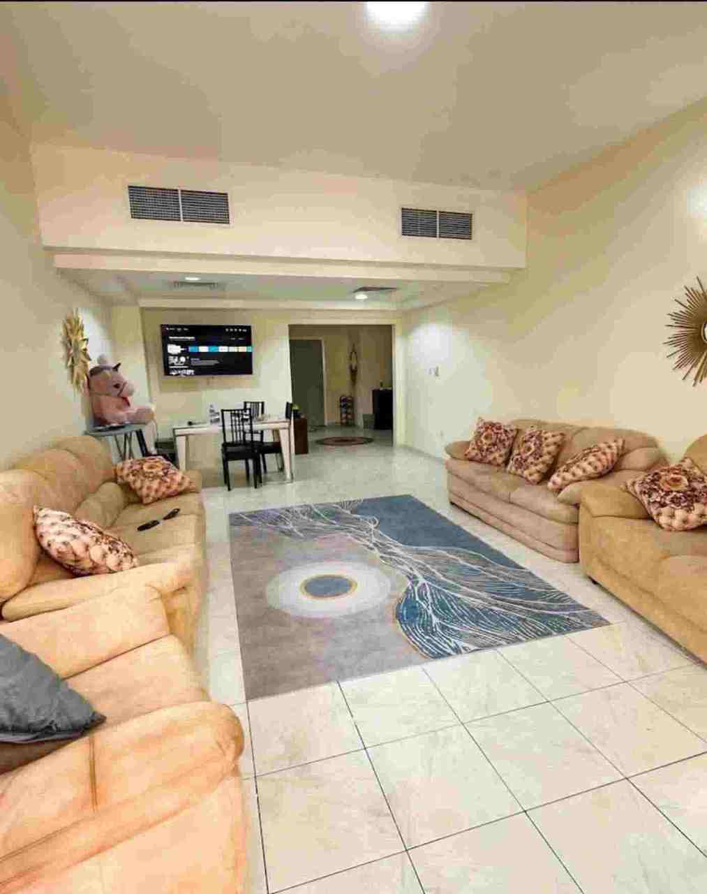 هاستل ایران زمین دیره دبی - Hotel