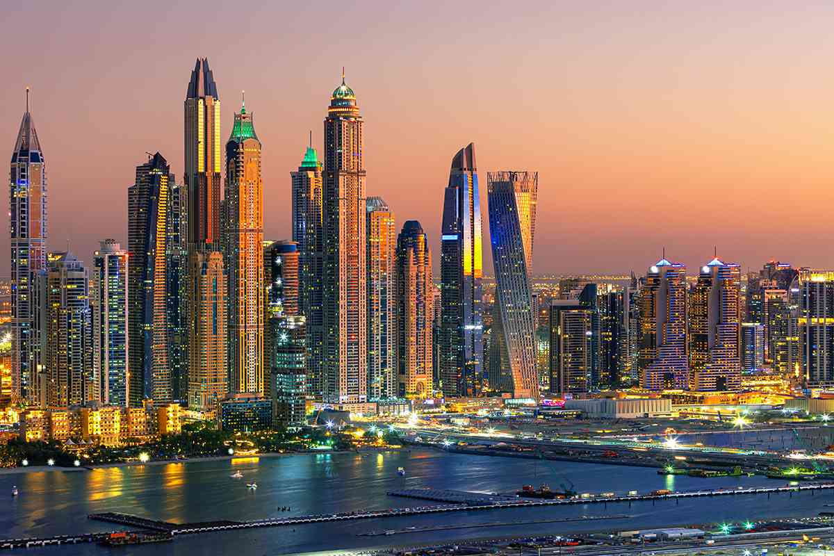 وصلت مبيعات العقارات في دبي إلى رقم قياسي جديد؛ نوفمبر 2025 كان مذهلاً!